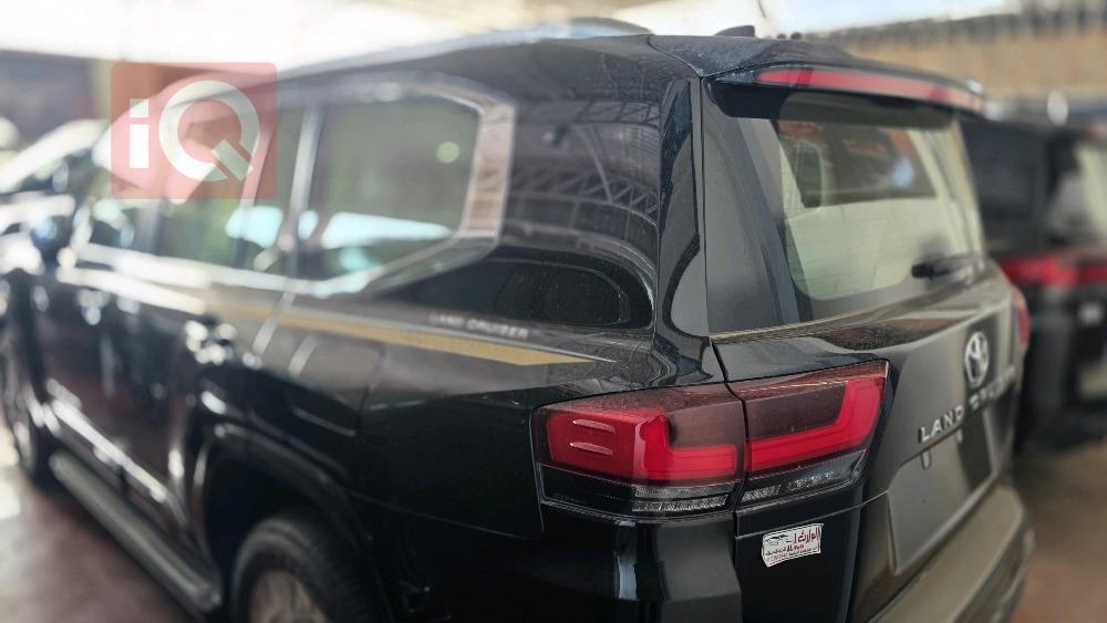 تويوتا لاندكروزر